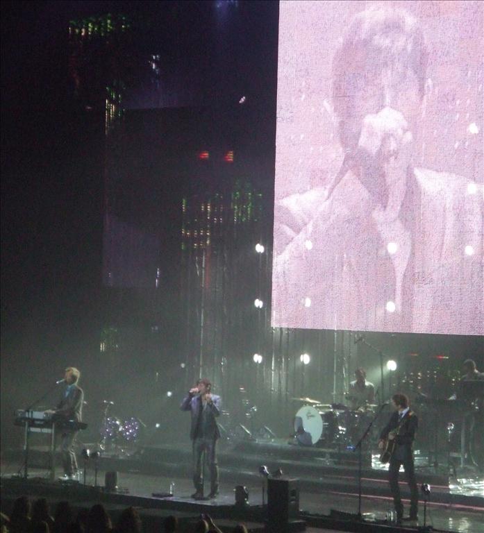 [Concert+(Large).JPG]