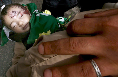 Fallece un menor de 8 meses por bala perdida. Bebe+palestino+muerto
