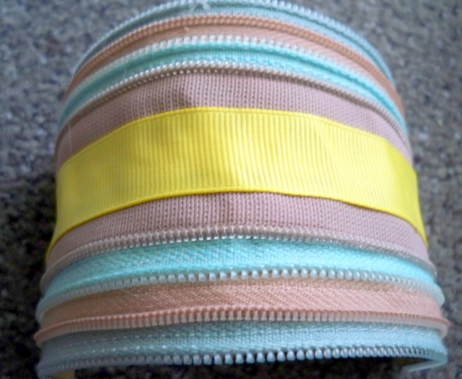 Wax Eloquent What In The World?? Zippers!