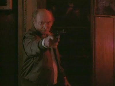 [armed3.jpg]