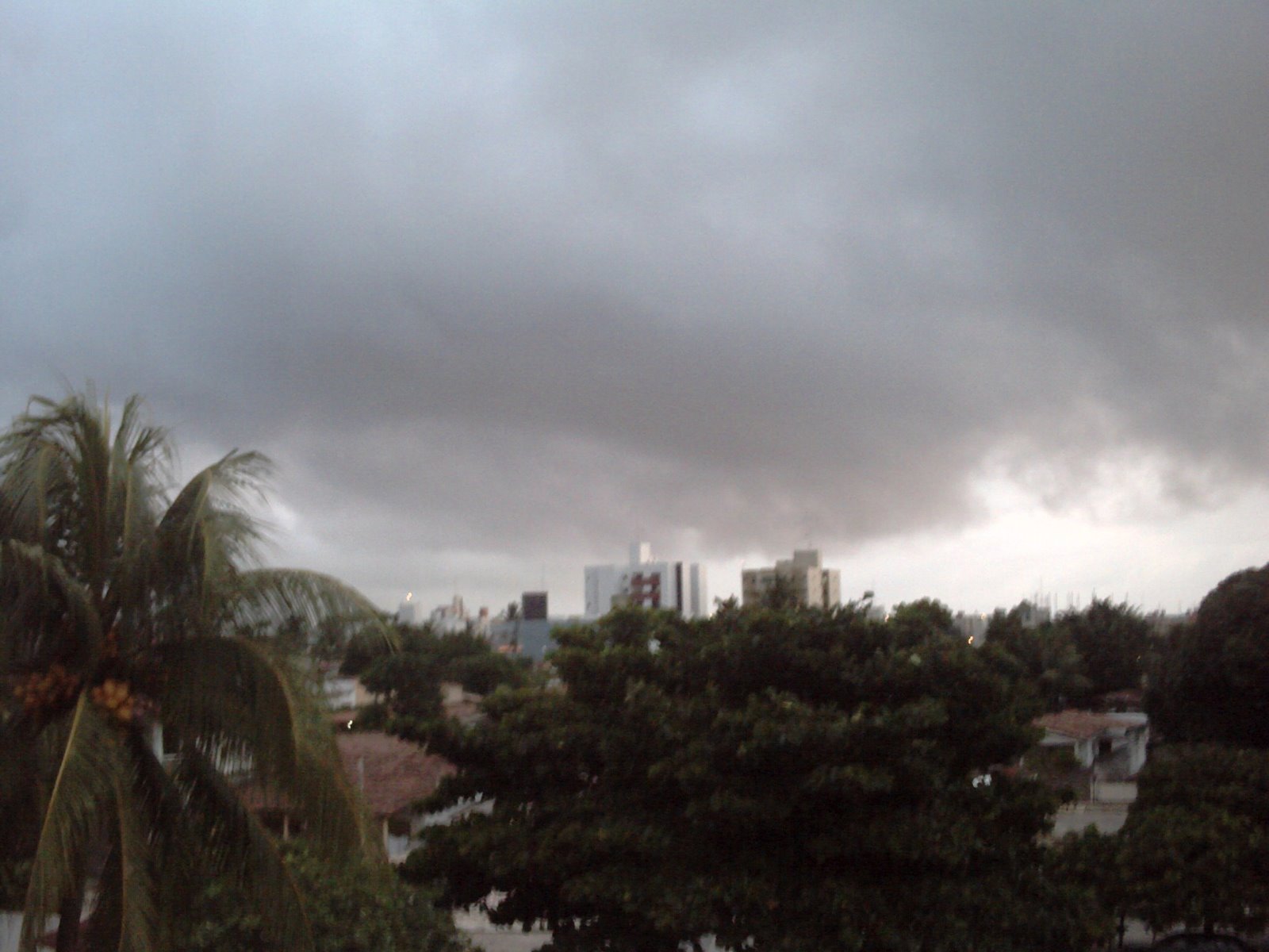 [Furacão+Maio+2008+(1).JPG]