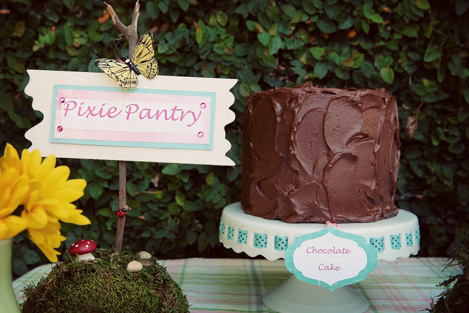 Woodland Fairy Dessert Table blue cupcake