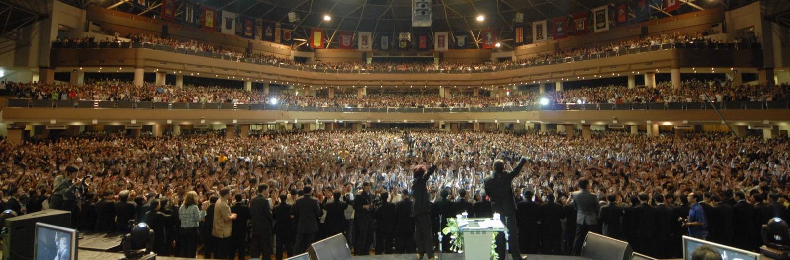 [Surabaya+2007+X.JPG]