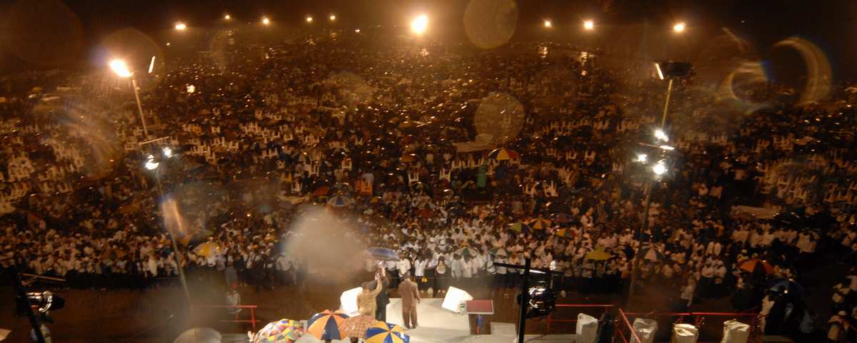 [Kabba+Day+3,+August+24+2007-2.jpg]