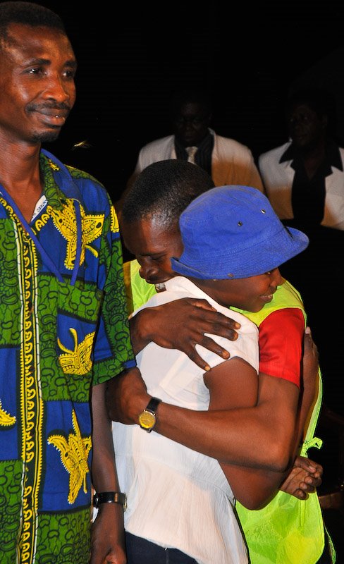 [BrotherHugSister.jpg]