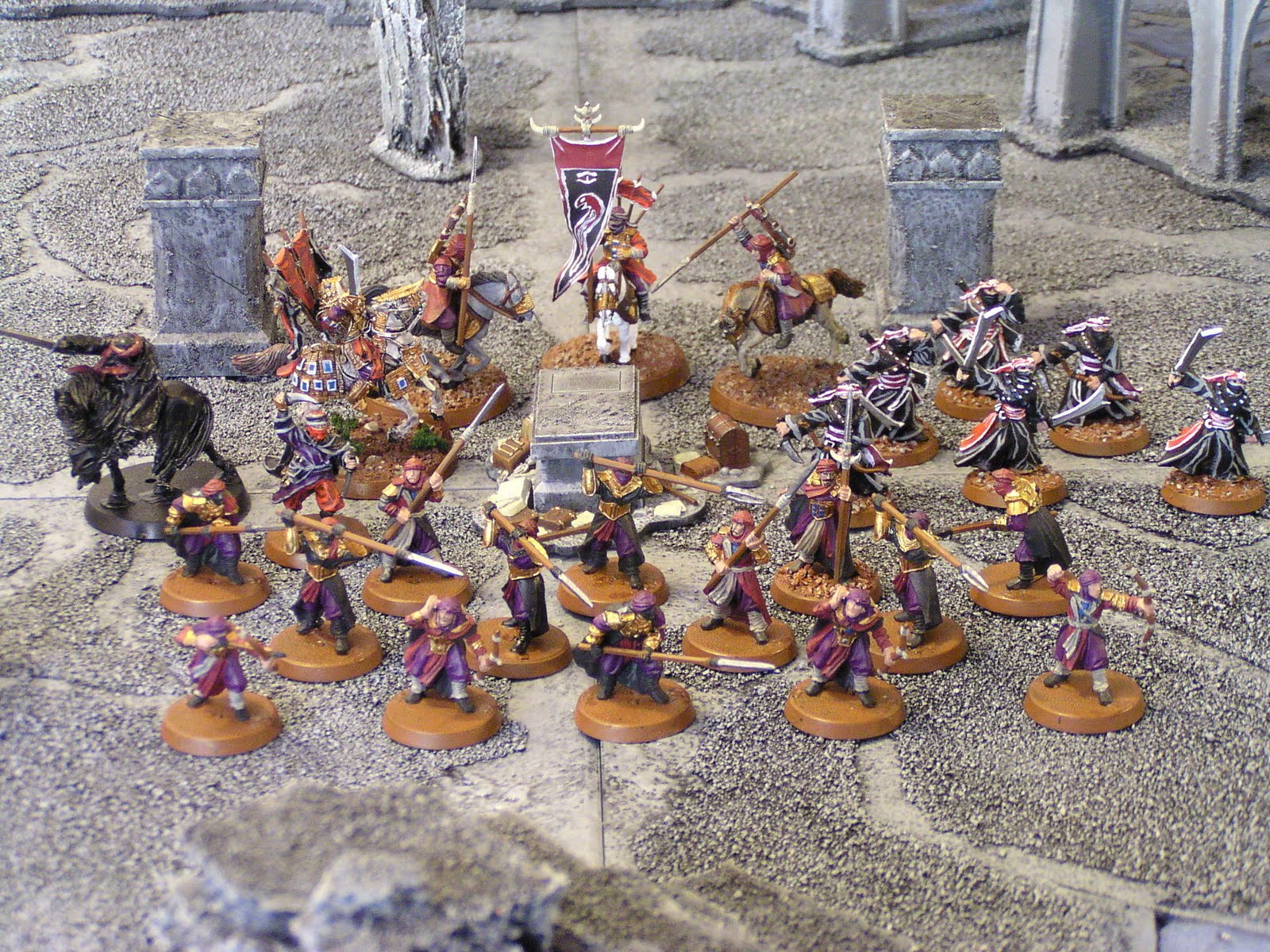 Middle Earth Strategy Battle Game and Warhammer 40k Drums in the Deep