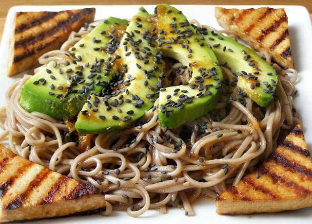 spicy soba noodle and avocado salad with pan grilled tofu