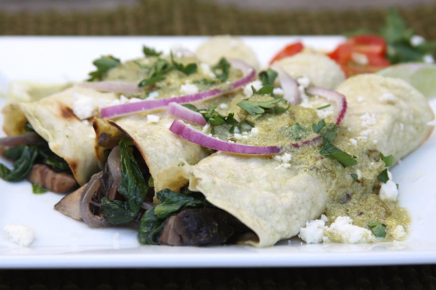 ShowFood Chef Tomatillo & Chile Sauced Vegetarian Enchiladas Daring