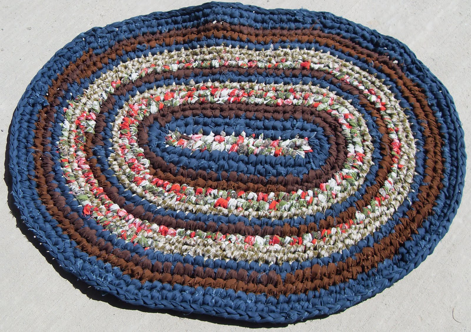 PennyHeaven Rag Rugs....just can't stop making them!