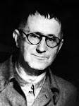 BERTOLT BRECHT (1898 – 1956), dramaturgo y poeta alemán