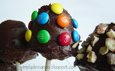 brownie+pop+5 | Sweet Treat Thursday - Brownie Pops! | 16 |