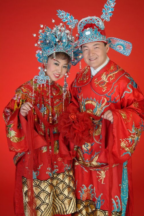 Tradinional Chinese Wedding Dress 01