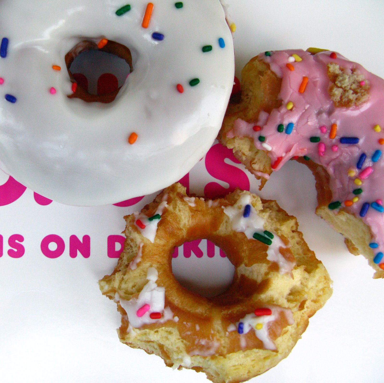 Your Southern Peach How to eat a Donut