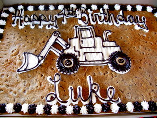 construction birthday cake 