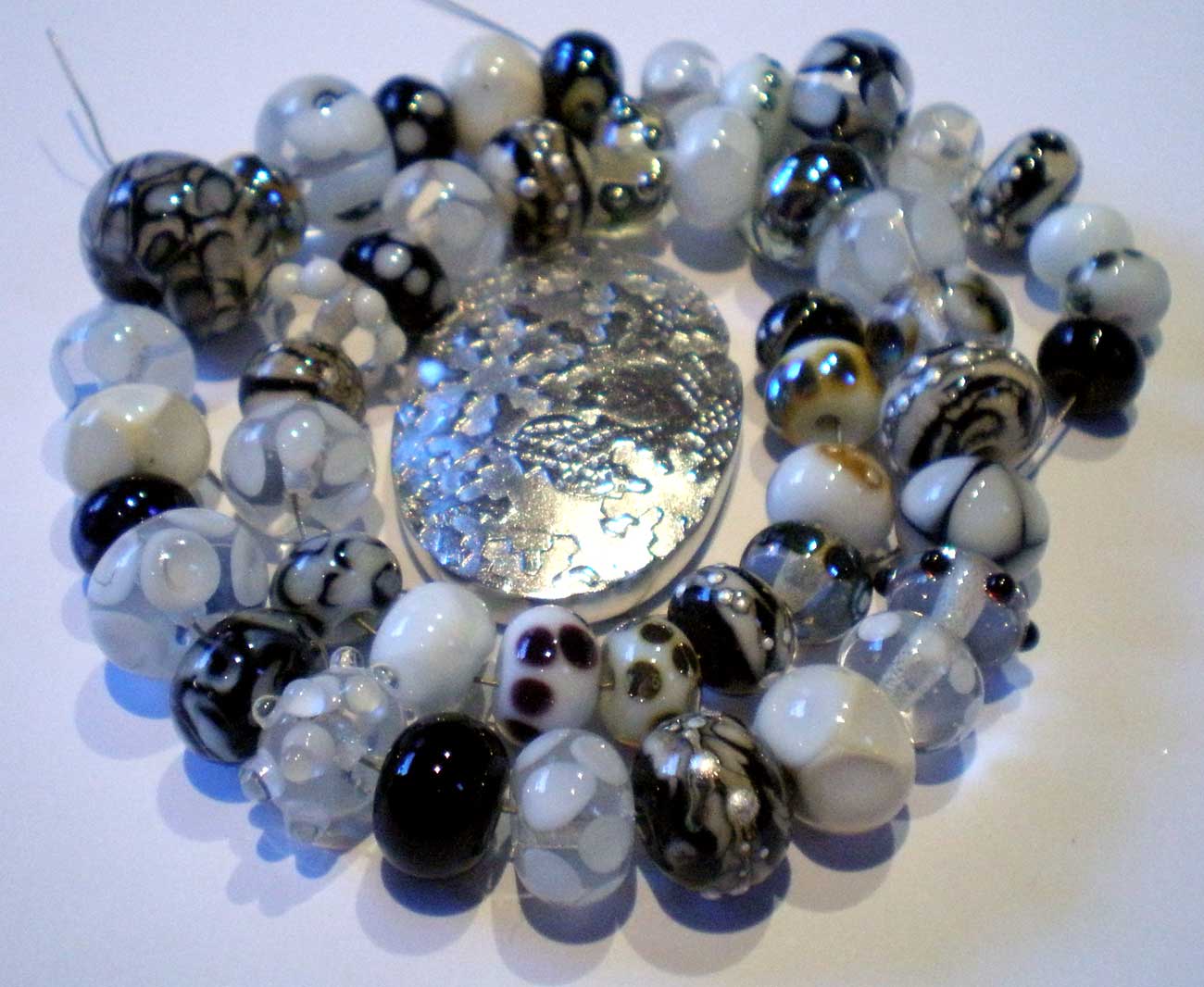 [1-Scoresby-beads.jpg]