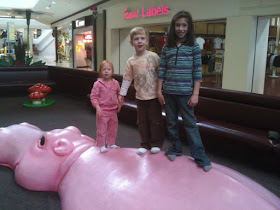 crocs oakland mall