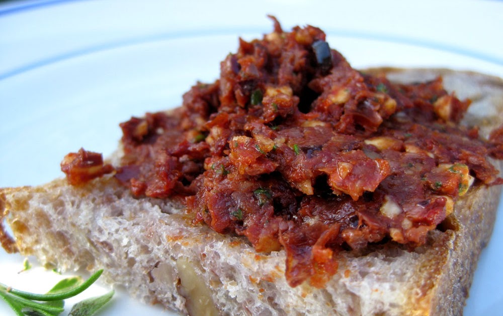 Christine Cooks Sun Dried Tomato Spread with Kalamata Olives and
