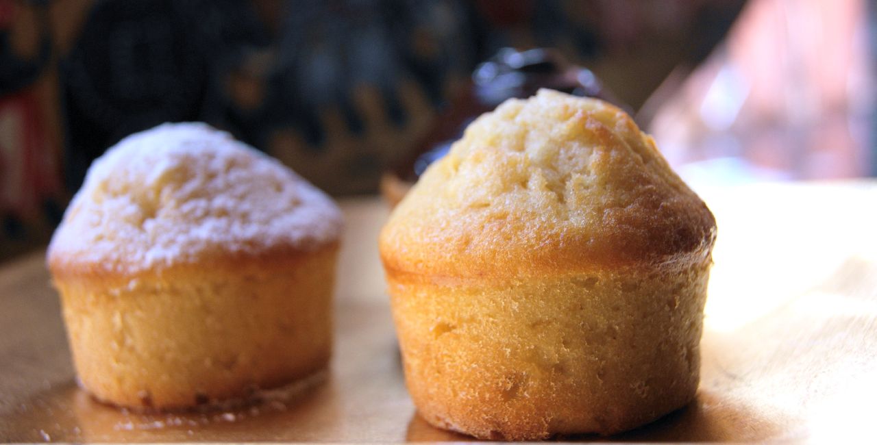 Easy peasy Madeleine mix turned to mini muffins Fleur d'oranger, Masala & Co..