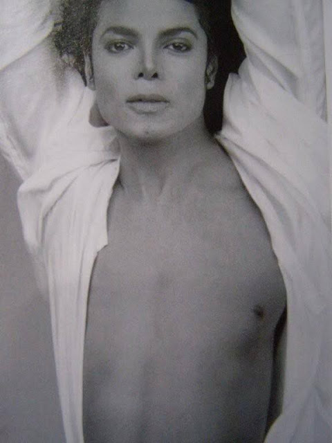 Hmmm-Sexy-Mike-michael-jackson-.jpg
