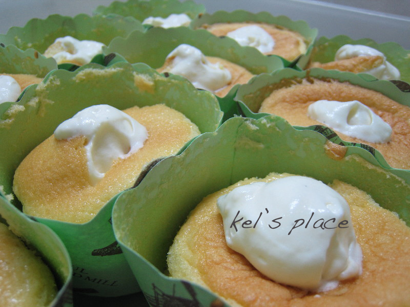 Kel's place Hokkaido Chiffon Cupcake