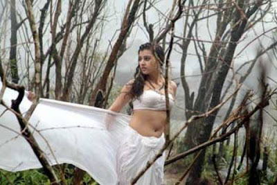 Telugu Actress Veda Archana in wet Transparent saree