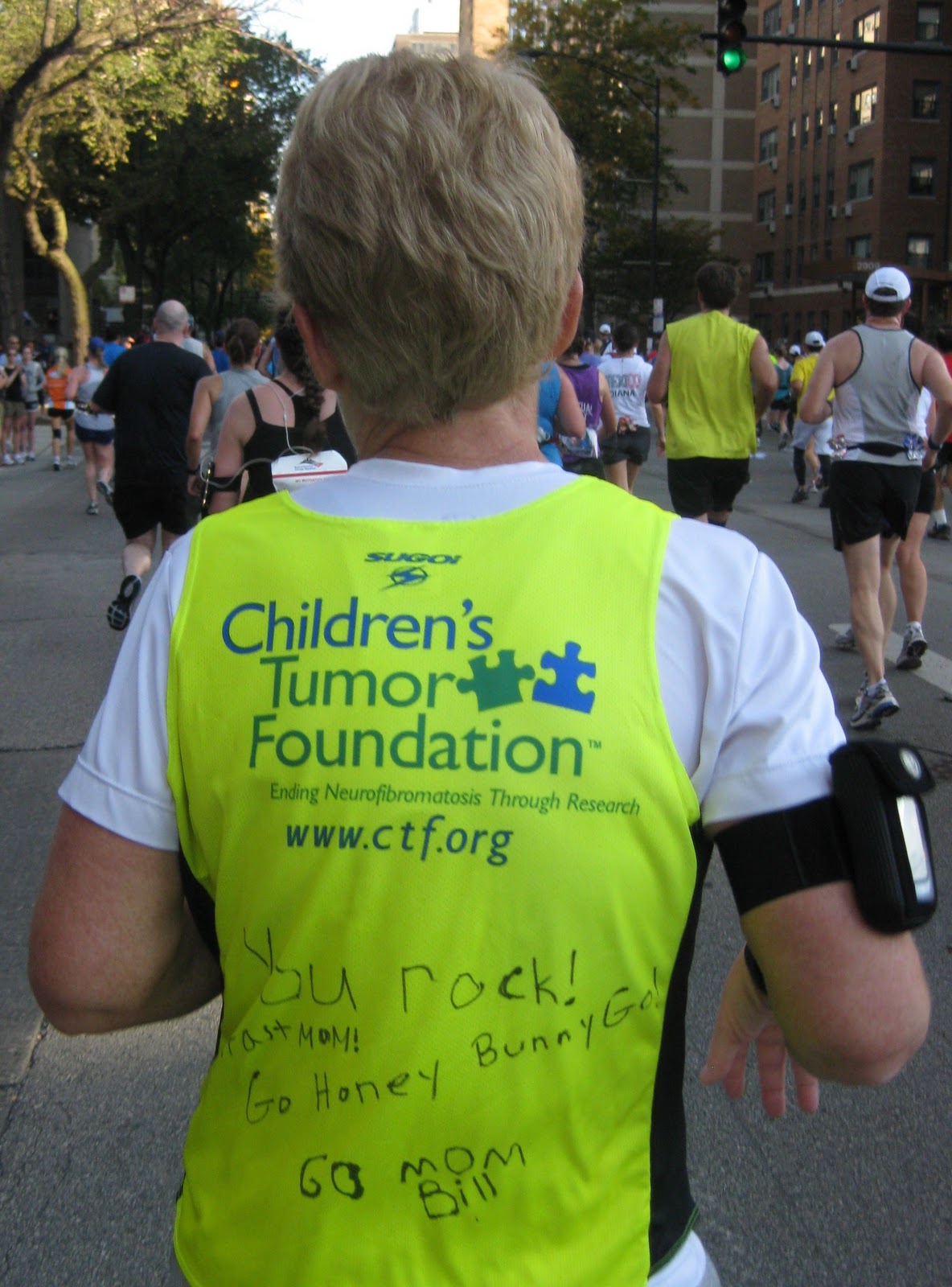 Marathon Pundit Chicago Marathon 10/10/10 More charity runners