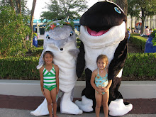 Marti and Allie at sea world