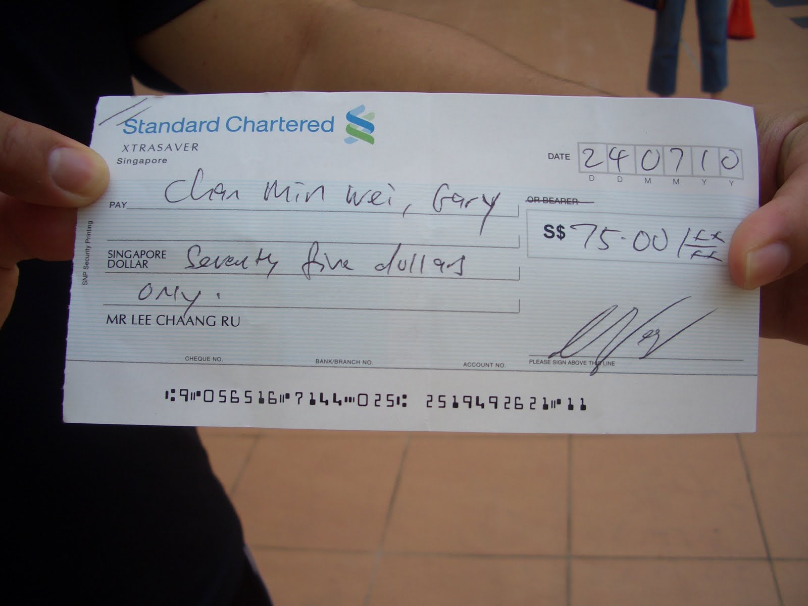 Check writer machine image