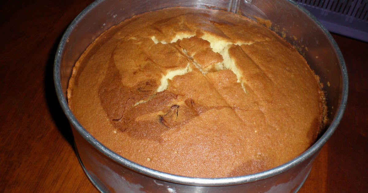 Cakes in the Oven Why does my cake crack?