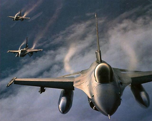 F-16 Fighter Planes