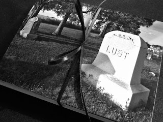 humorous anti Valentine's Day pair of TWO note cards done in gothic black and white of Lust's gravestone