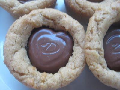 http://3.bp.blogspot.com/_B3ZvTVxOT3I/TUwyTOawCxI/AAAAAAAAAj4/ilDIfqAQAb4/s1600/Valentine+Cookies+019.jpg
