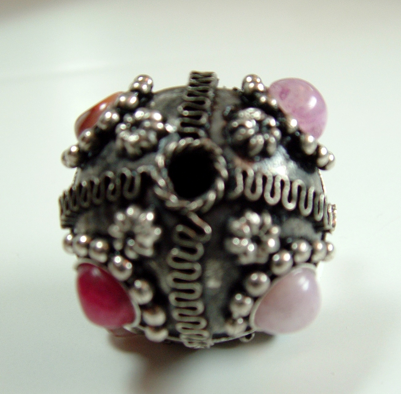 [big+bead.JPG]