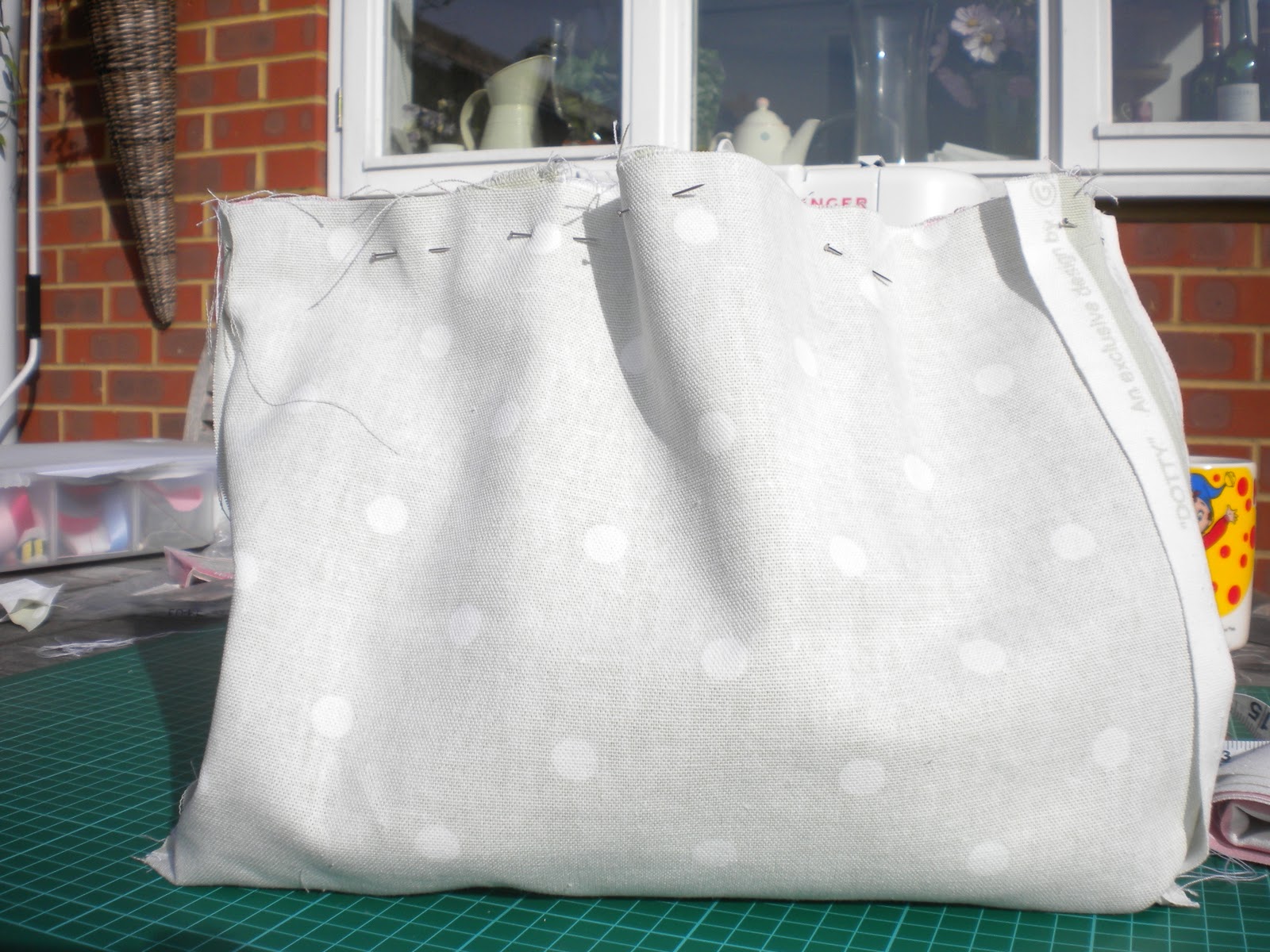 Sew Happy Crafting Reversible Tote Bag Tutorial