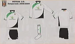 [1ª+equipación.jpg]