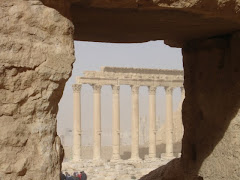 Altísima columnata en el Templo de BEL