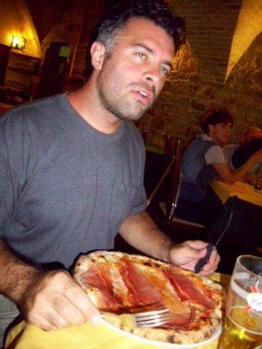 [pizza.bmp]