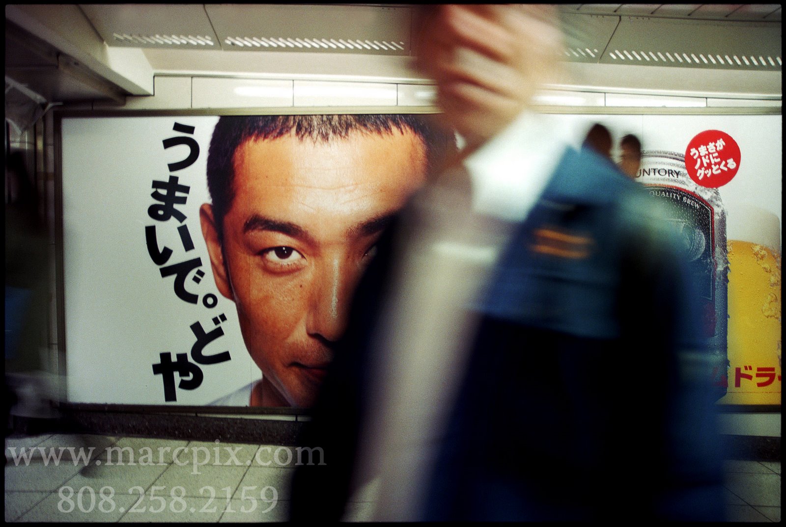 [Face+004.jpg]