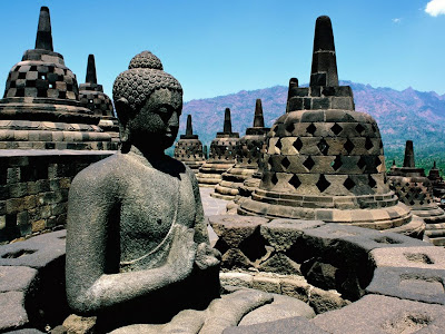 wallpaper candi Borobudur wallpaper candi Borobudur