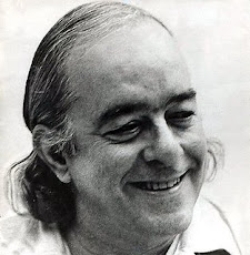 VÍNICIUS DE MORAES