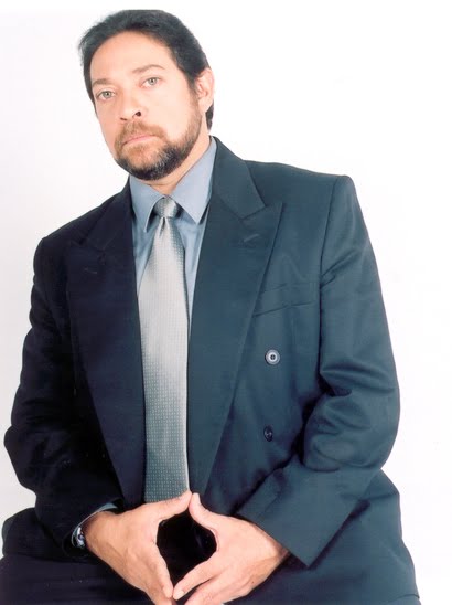 [=?ISO-8859-1?Q?Jaun_carlos_Gardi=E9_1=2Ejpg?=-749689]