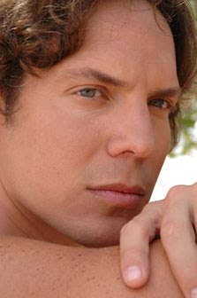 [jorge_reyes_03-710778.jpg]