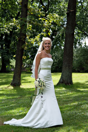 [destination+Italian+wedding+bride+in+Stockholm+wedding+.jpg]