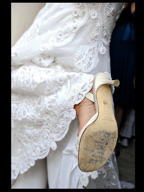 [jimmy-choo-wedding-shoes.jpg]