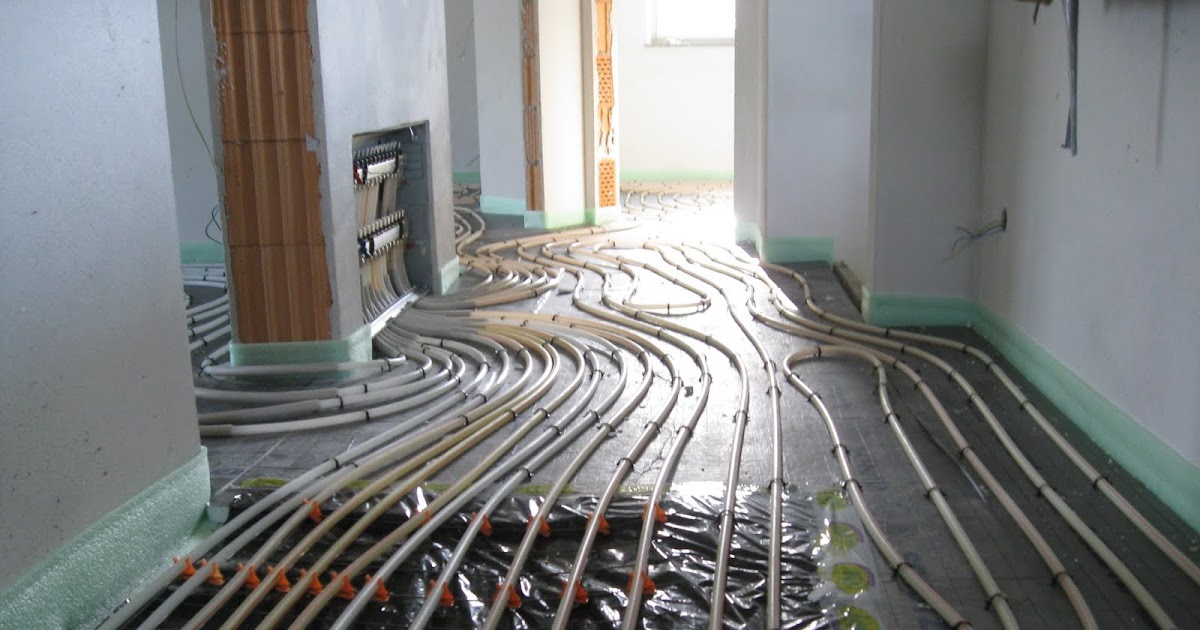 Projekt Hausbau: Fußbodenheizung verlegt