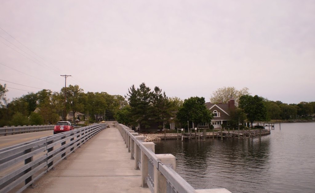 Michigan Trails Riding around Spring Lake