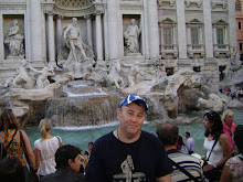 Gilly at the Trevi
