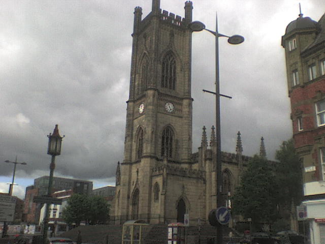 [DSC00320+utbombet+kirke.JPG]