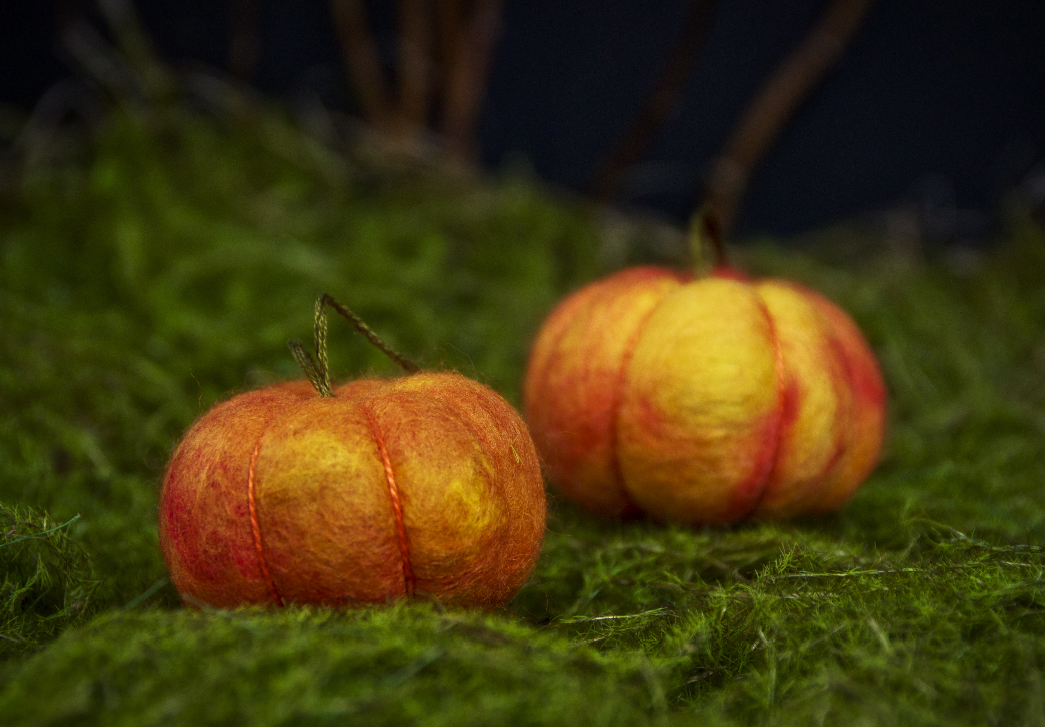 Painted Threads Projects Making felted pumpkins tutorial