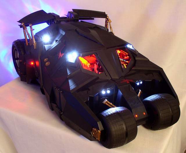Magnifico Bat-Gabinete ~ DK Batcave